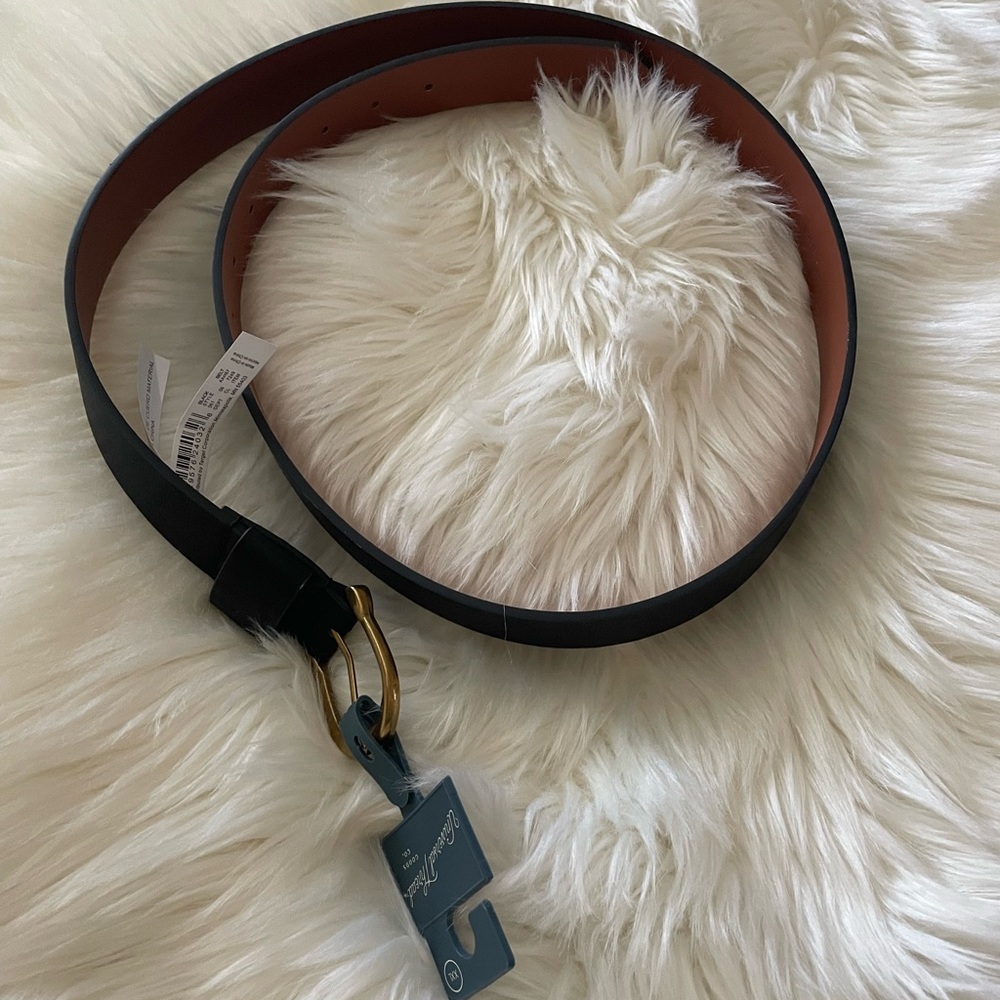 Universal Thread Black Belt with Gold Buckle